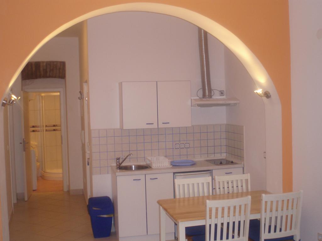 Apartments Jelicic ซริกเวนิซา ภายนอก รูปภาพ